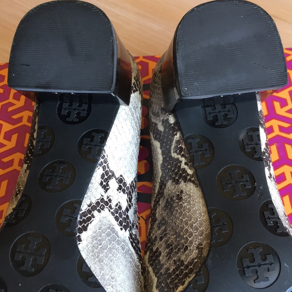 Final Price Tory Burch Snake Print Block Heel Pump - image 4